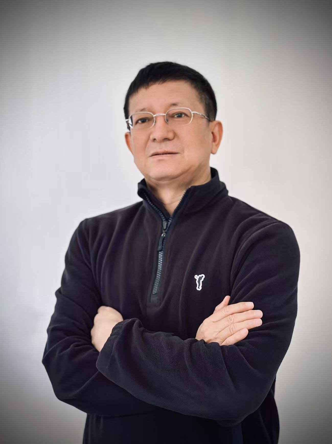 严涛