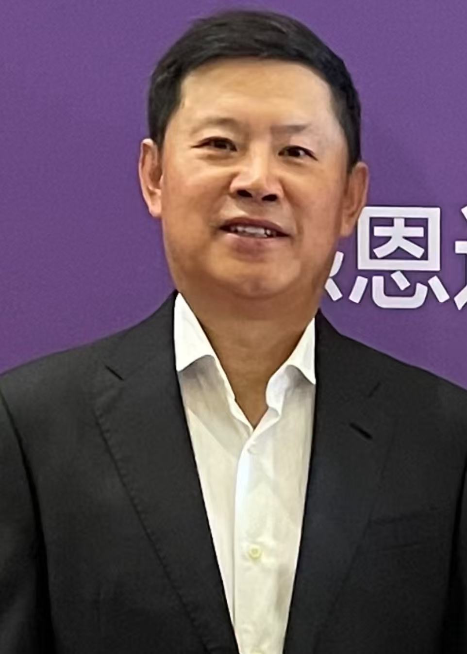 李勇