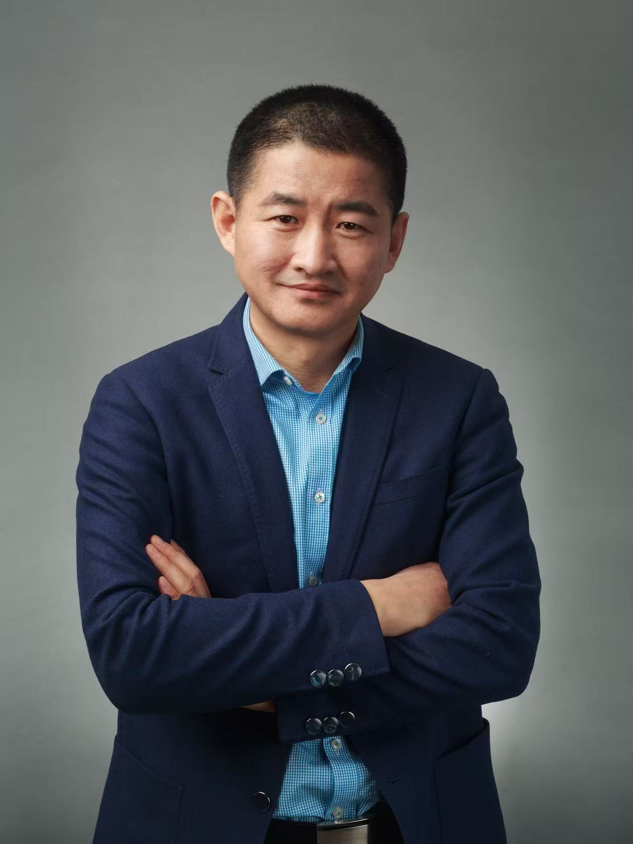刘小东